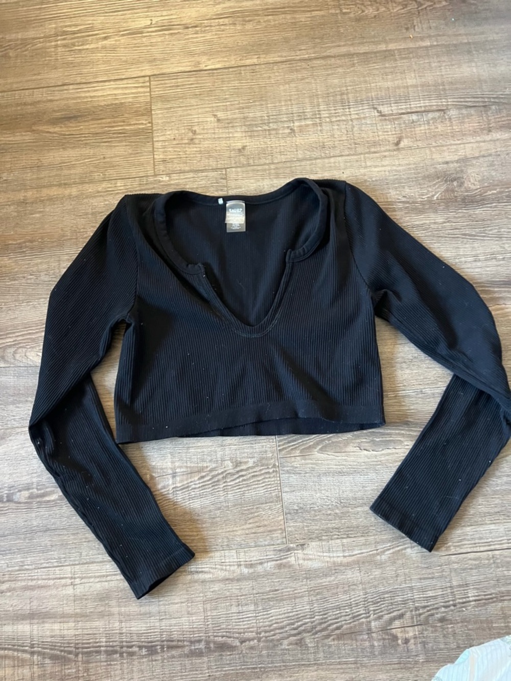 Sunday Best Black Ribbed V-Neck Long-Sleeve Crop Top